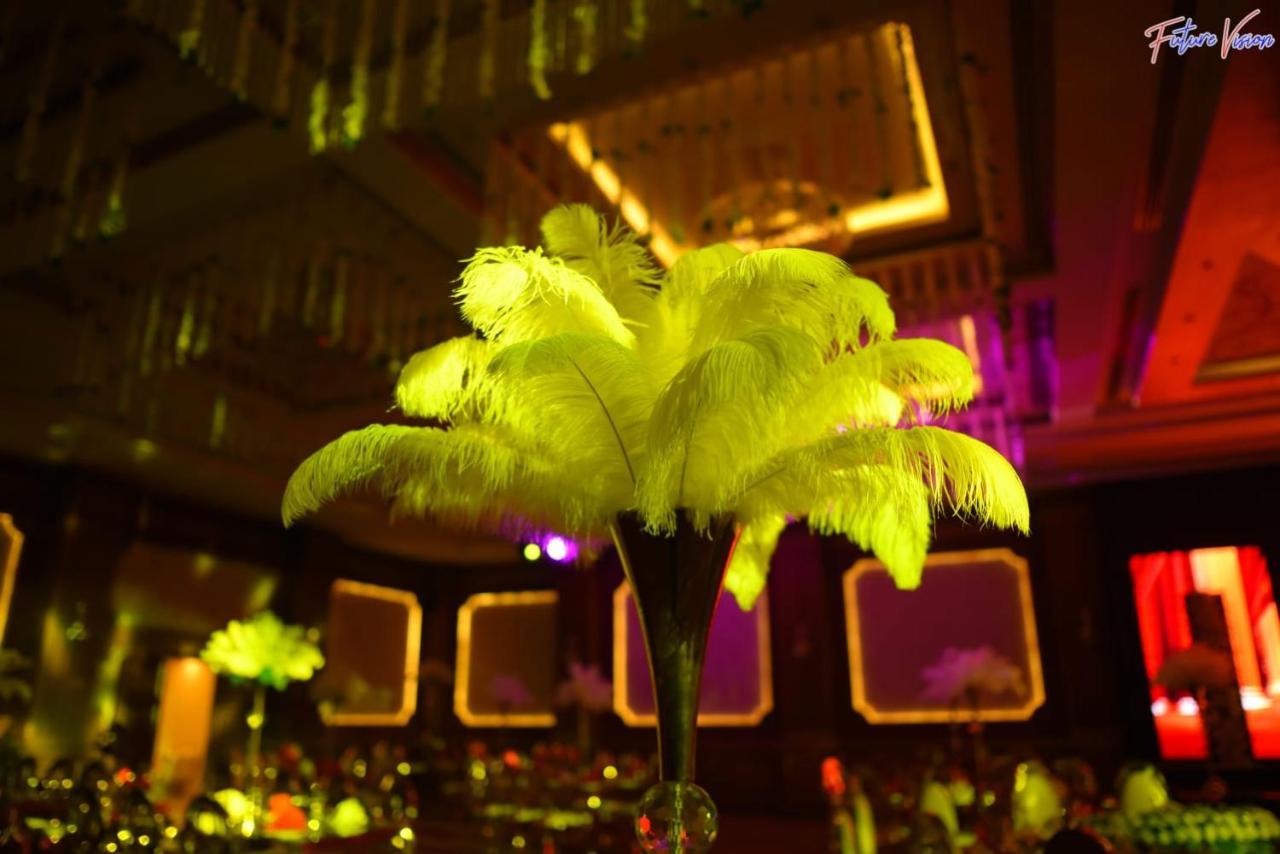 Rehana Plaza Hotel El El Cairo Exterior foto The interior of the nightclub