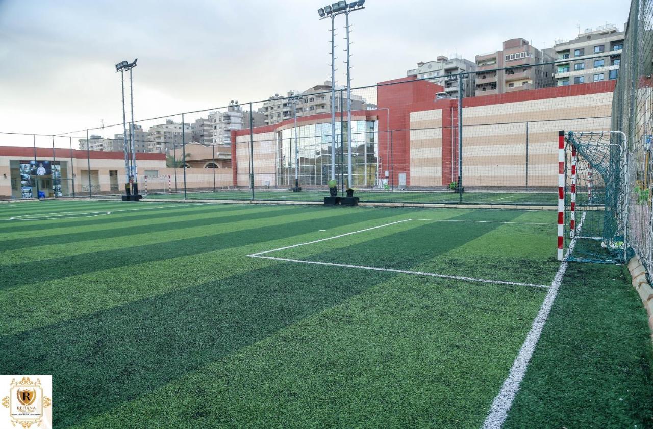 Rehana Plaza Hotel El El Cairo Exterior foto The club's training ground